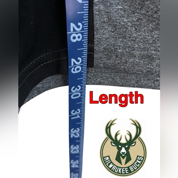 Milwaukee Bucks Ultra Game Short Sleeve Performance TShirt Light Weight XL - Picture 9 of 15